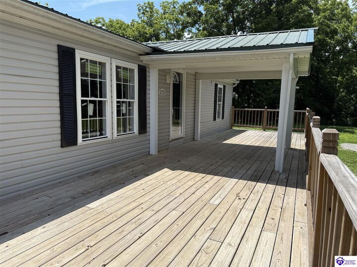 Property Photo:  4775 Knob Road  KY 40104 