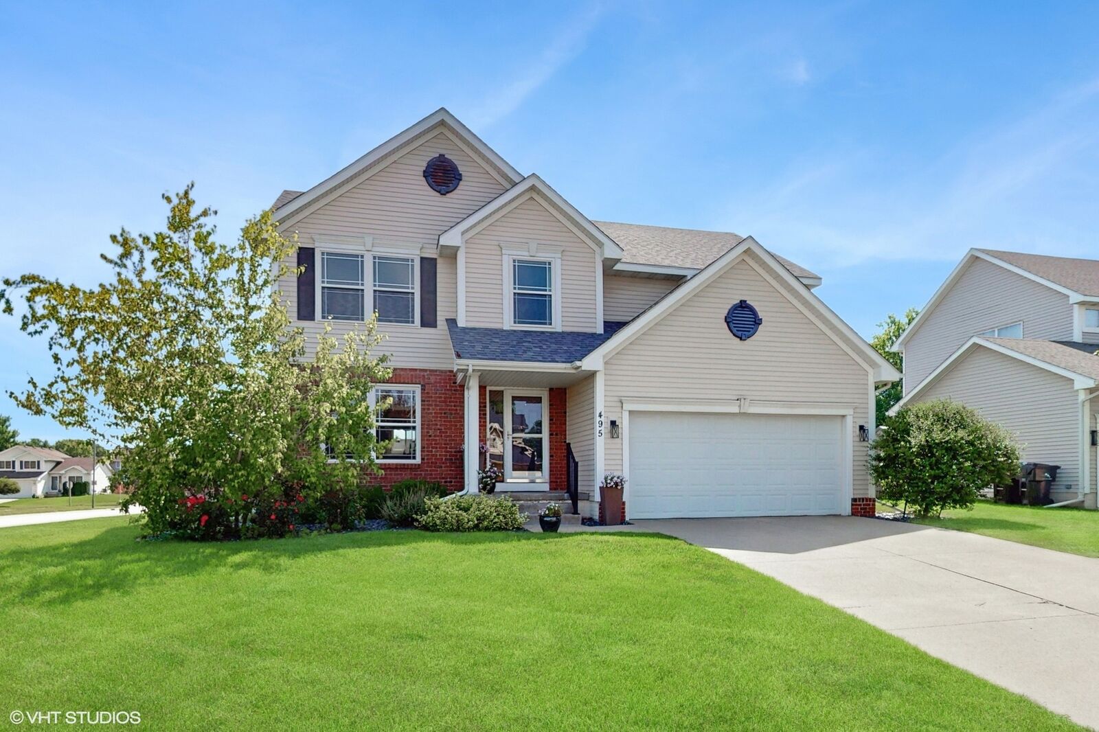 Property Photo: 495 SE Meadowlark Lane IA 50263