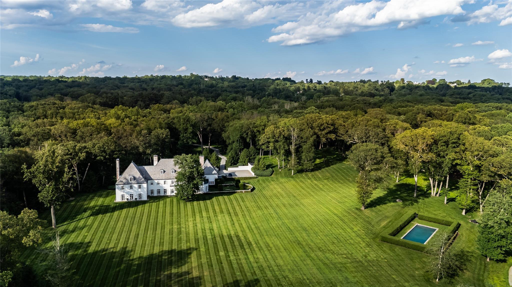 Property Photo: 104 Dans Highway CT 06840