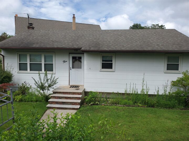 Property Photo: 5 Uranus Road NY 11778