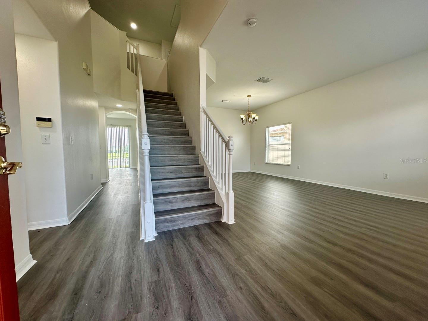 Property Photo:  31217 Bridgegate Drive  FL 33545 