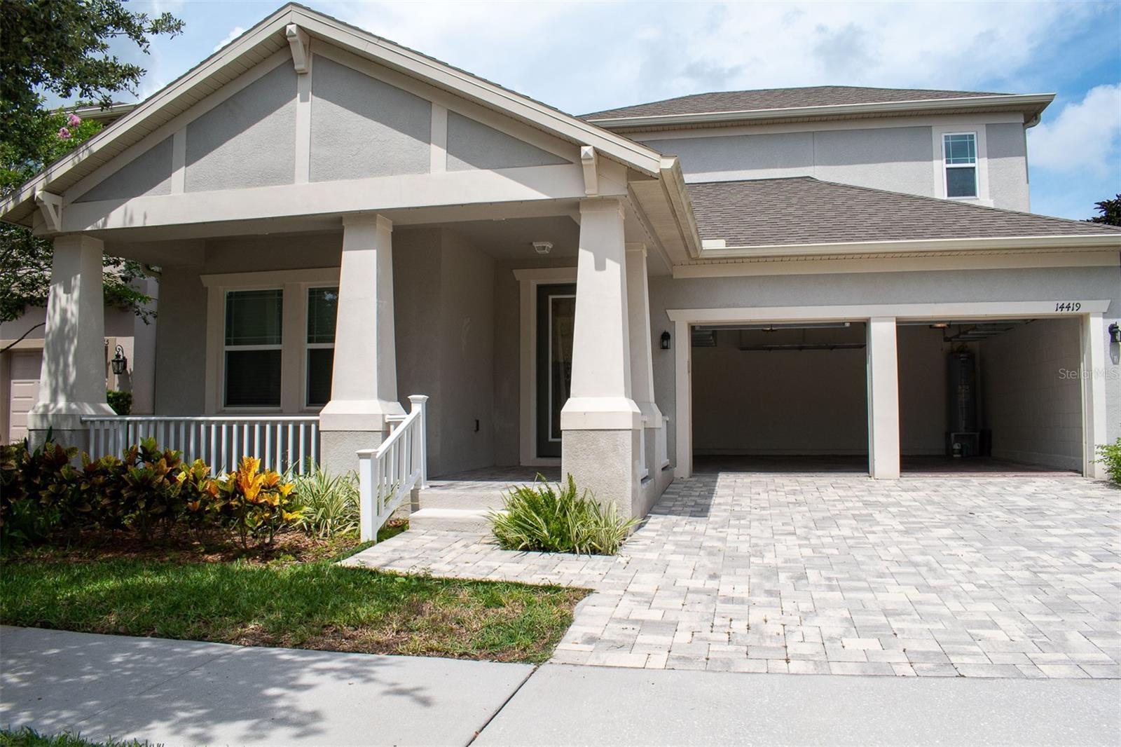Property Photo: 14419 Magnolia Ridge Loop FL 34787