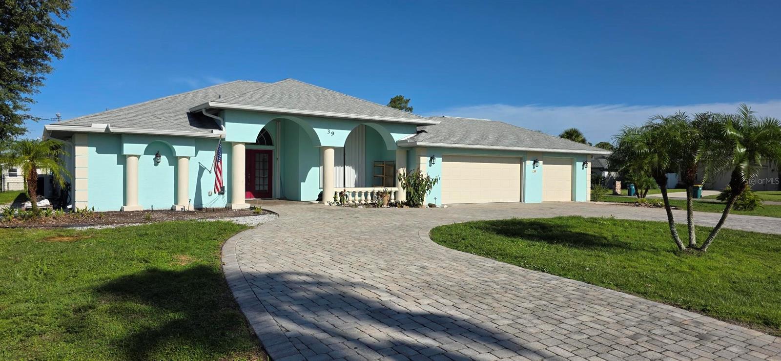 Property Photo: 39 Norman Street FL 33954