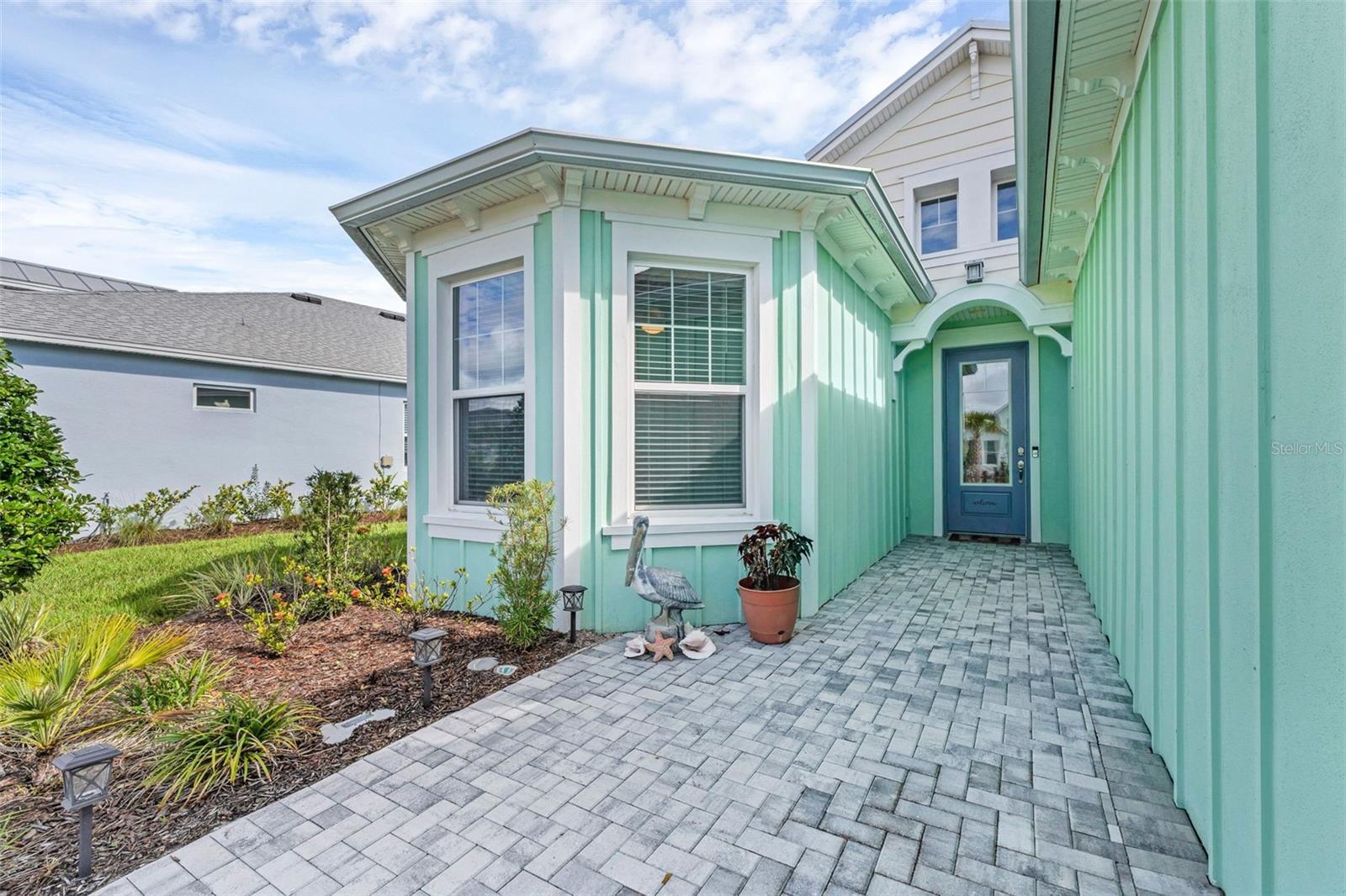 Property Photo: 422 Good Life Way FL 32124