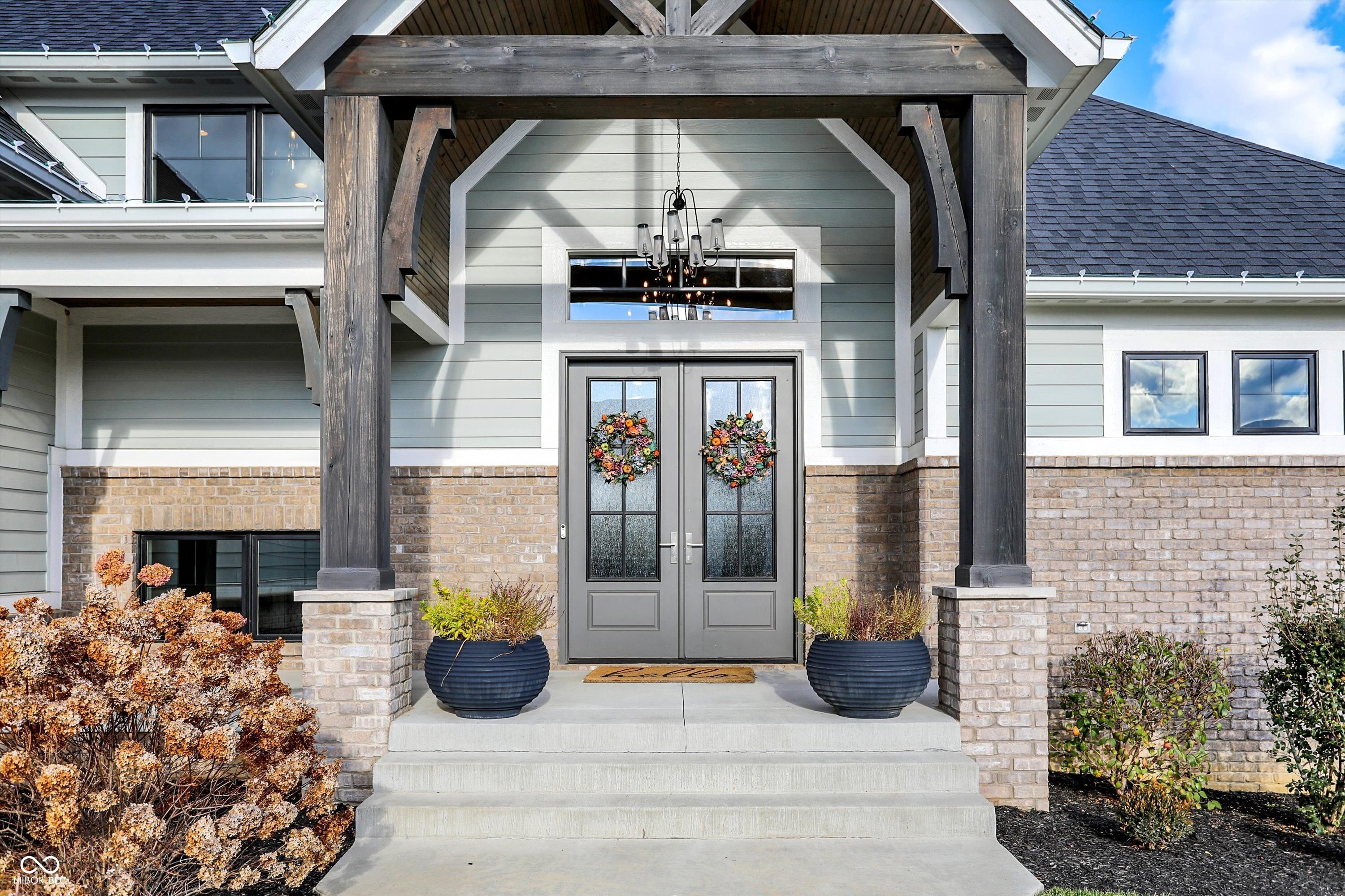 Property Photo: 500 Old Ashbury Road IN 46074