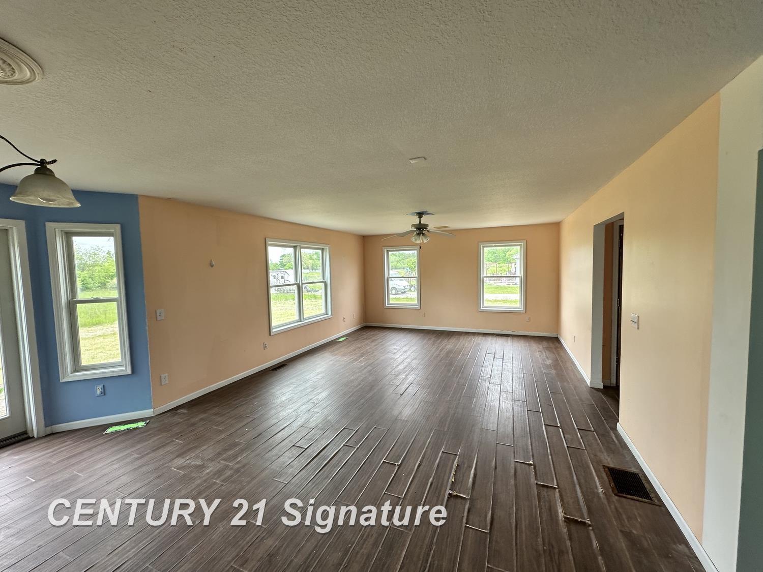 Property Photo: 7265 Deweigan Lane MI 48858