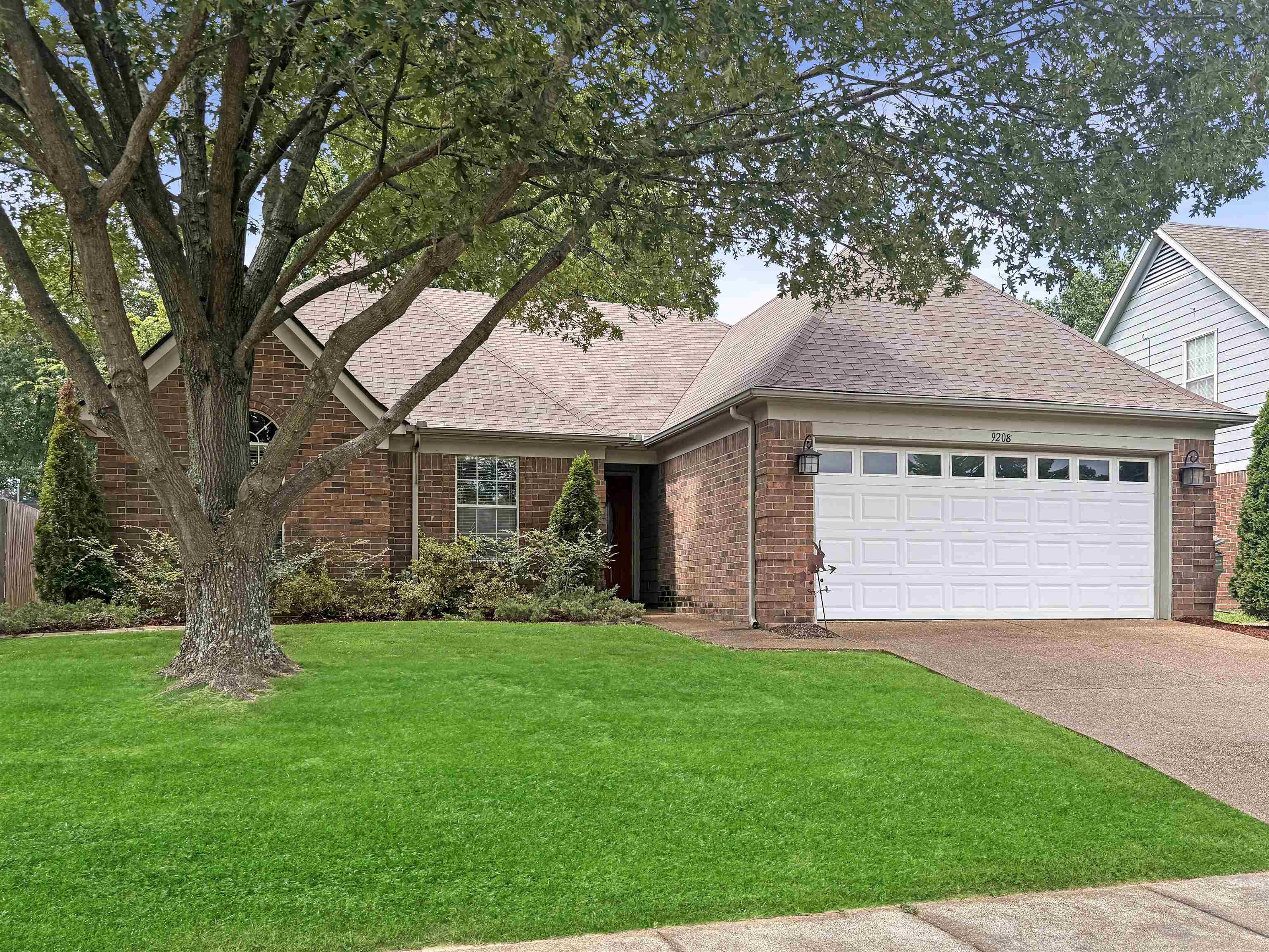 Property Photo: 9208 Fletcher Wood Dr TN 38016