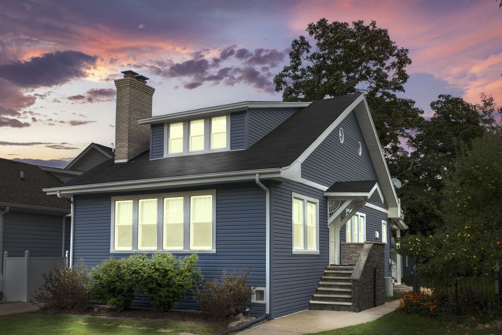 Property Photo: 405 S Gilbert Avenue IL 60625