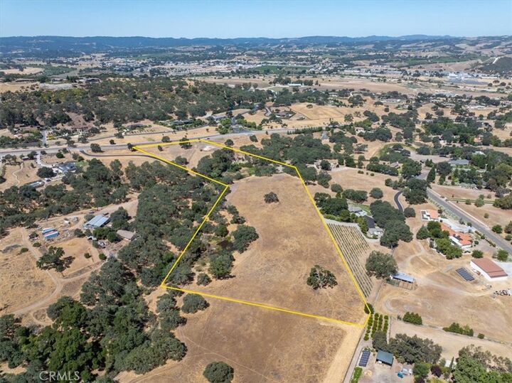 Property Photo: 1700 South River Road CA 93446