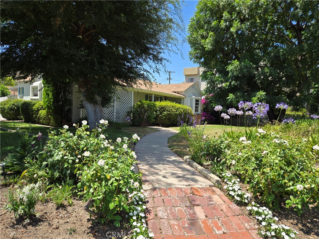 Property Photo: 11636 Valley Spring Lane CA 91604