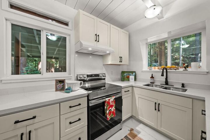 Property Photo:  1666 Creek Drive  CA 95018 