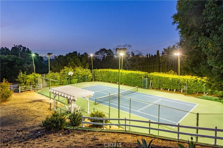 Property Photo: 16 Roadrunner Road CA 90274