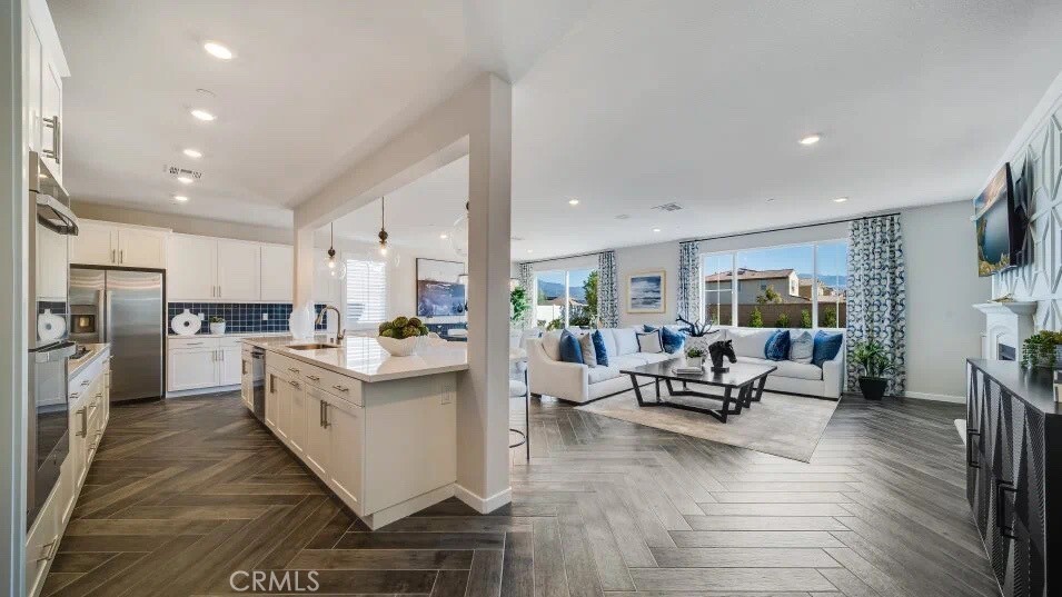 Property Photo:  26188 Mission Road  CA 92373 