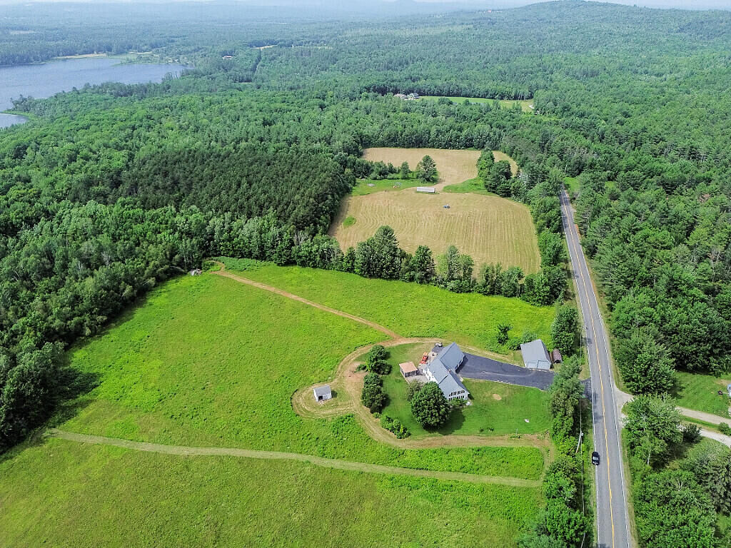 Property Photo:  562 Town House Road  ME 04360 