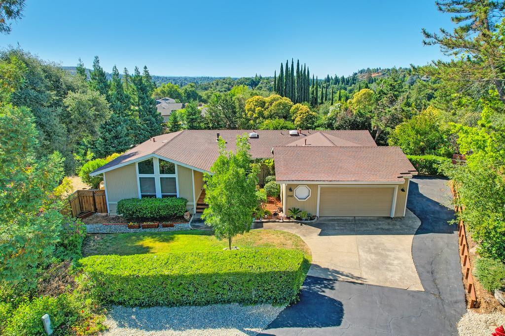 Property Photo: 2980 Calido Court CA 95682