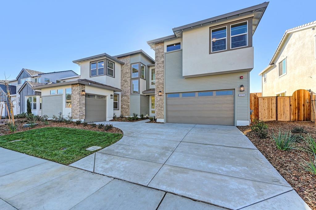 Property Photo:  3835 Fletcher Peak Circle  CA 95661 