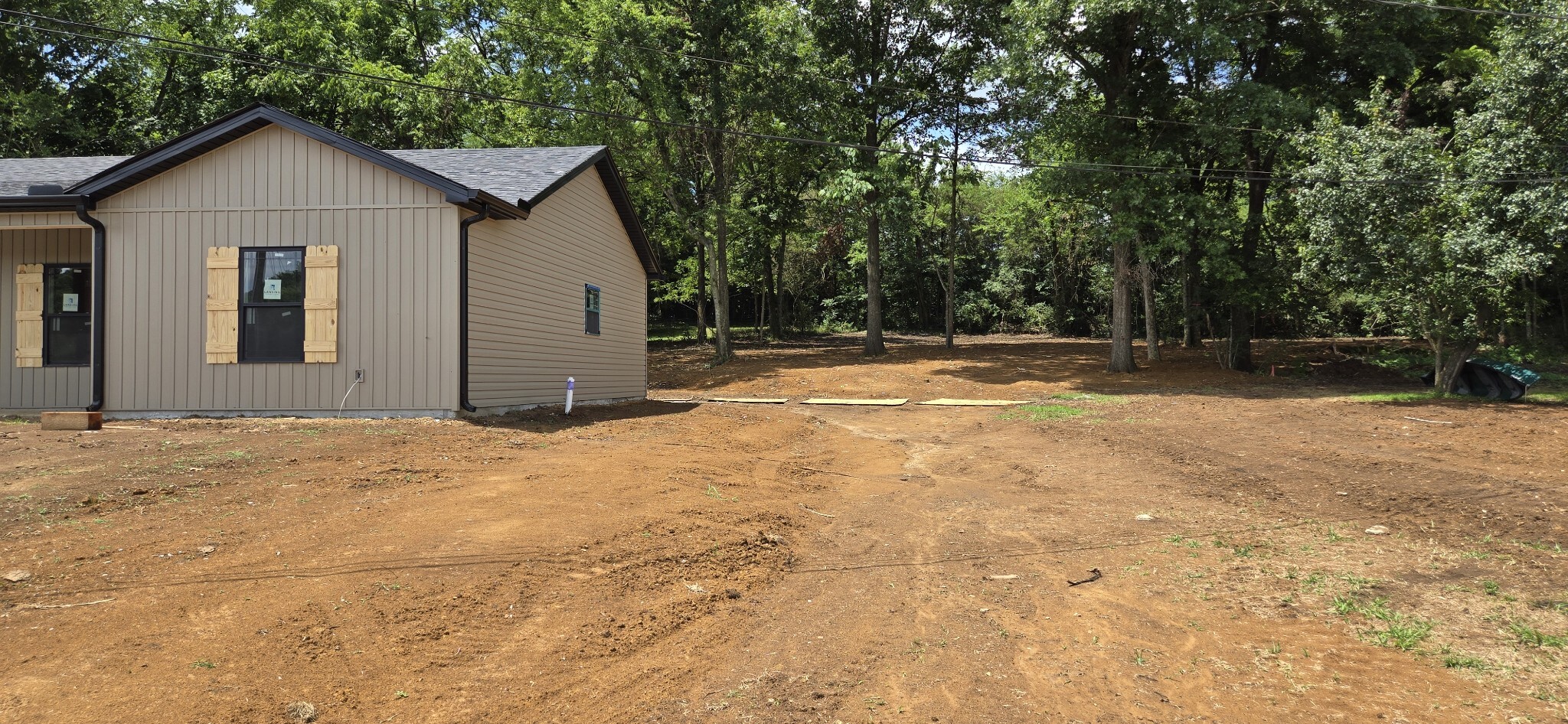 Property Photo: 260 Comstock Rd TN 37160