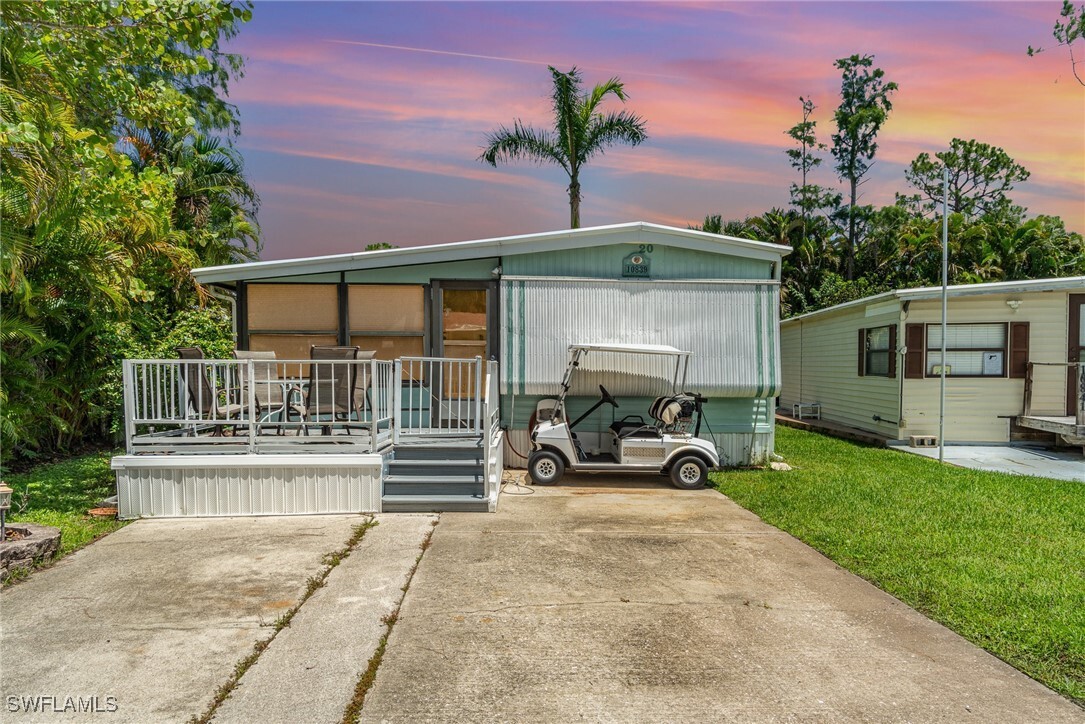 Property Photo: 10839 Barred Owl Circle FL 33928