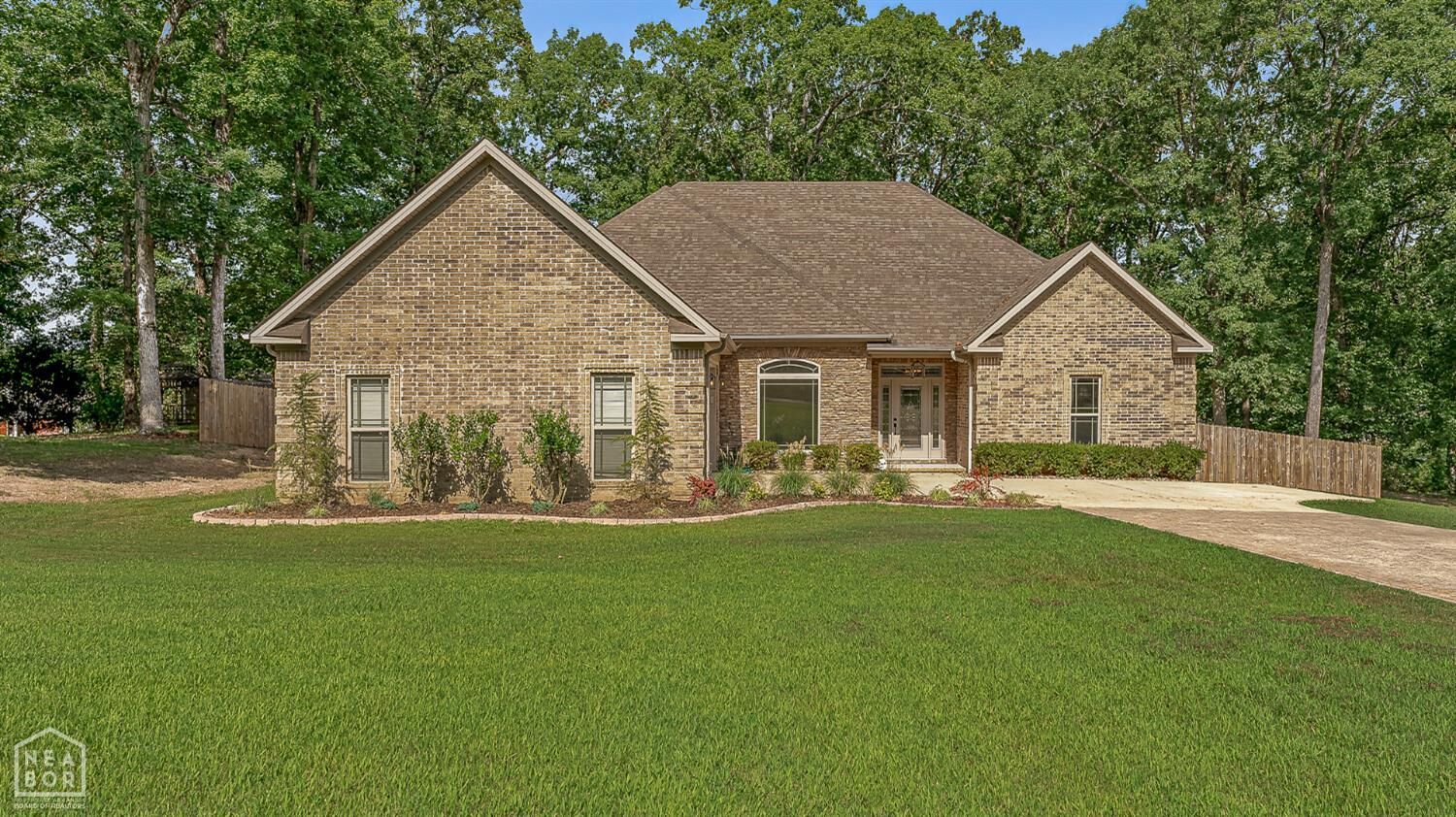 Property Photo: 230 County Road 7820 AR 72405