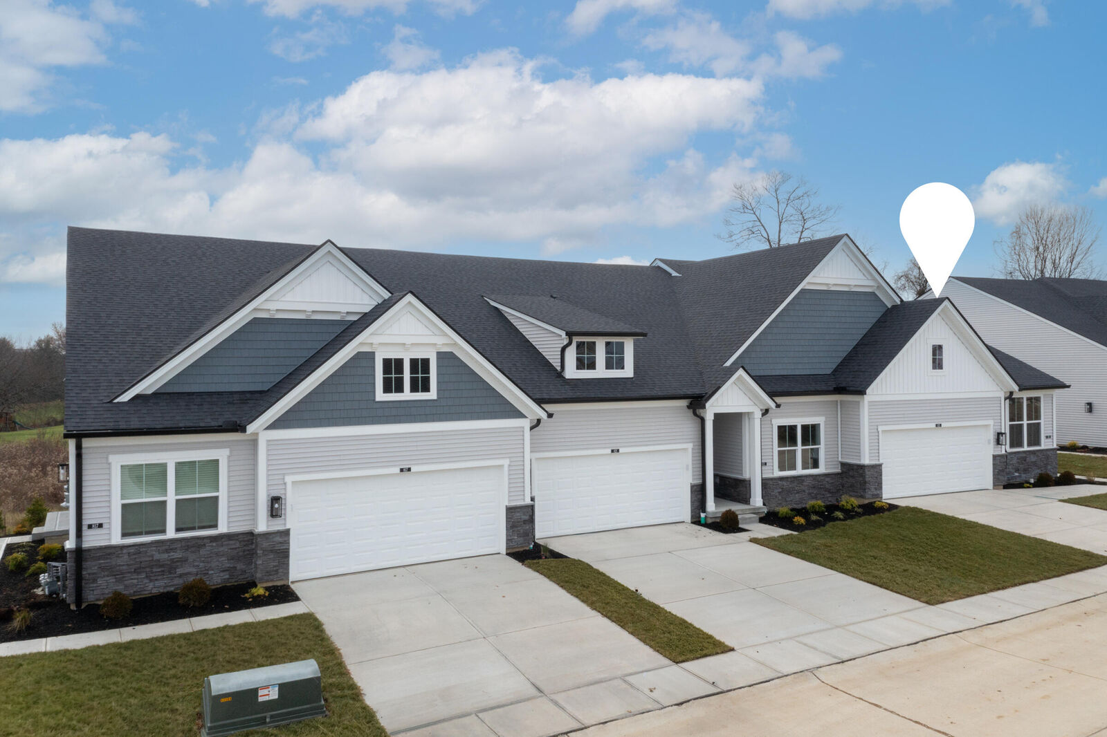 Property Photo: 825 Amesbury Drive KY 41042