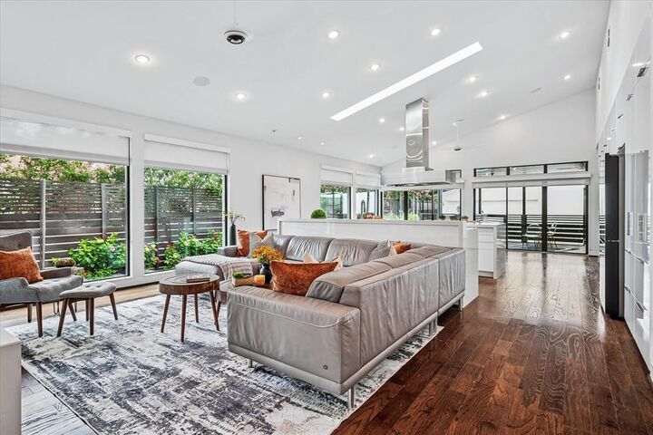 Property Photo:  6135 Marquita Avenue  TX 75214 
