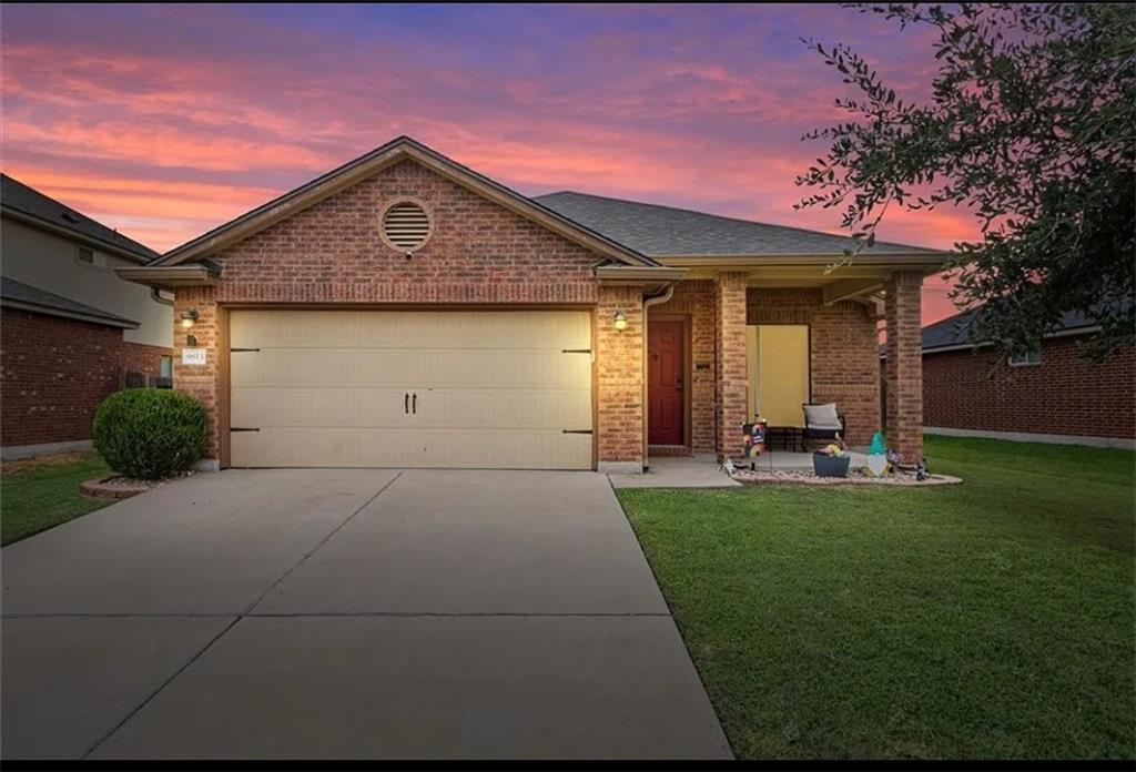 Property Photo: 9813 Iron Horse Trail TX 76708