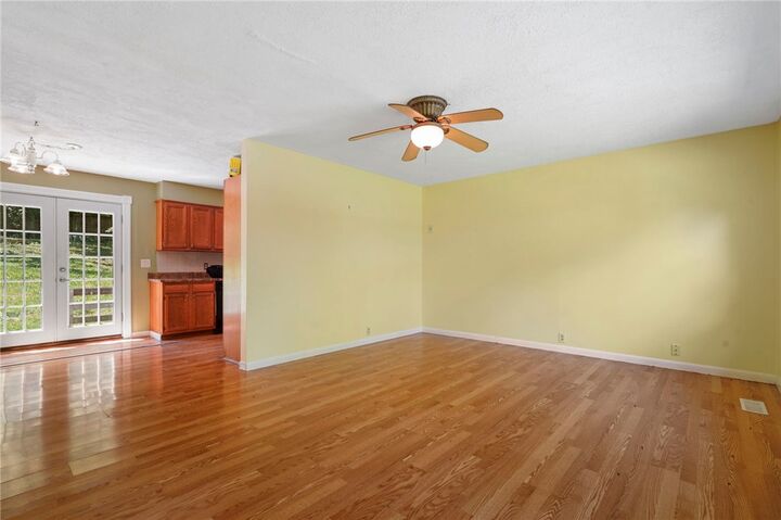 Property Photo: 4295 W Martin Luther King Boulevard AR 72704