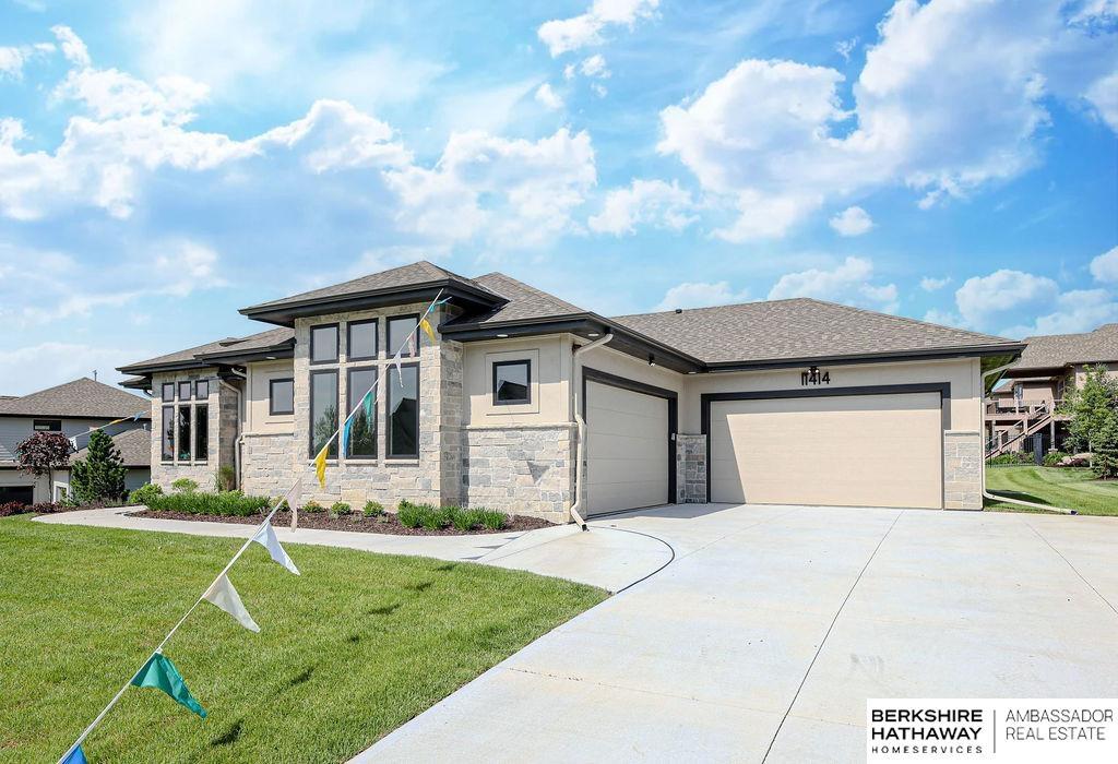Property Photo: 11414 S 120th Avenue NE 68046