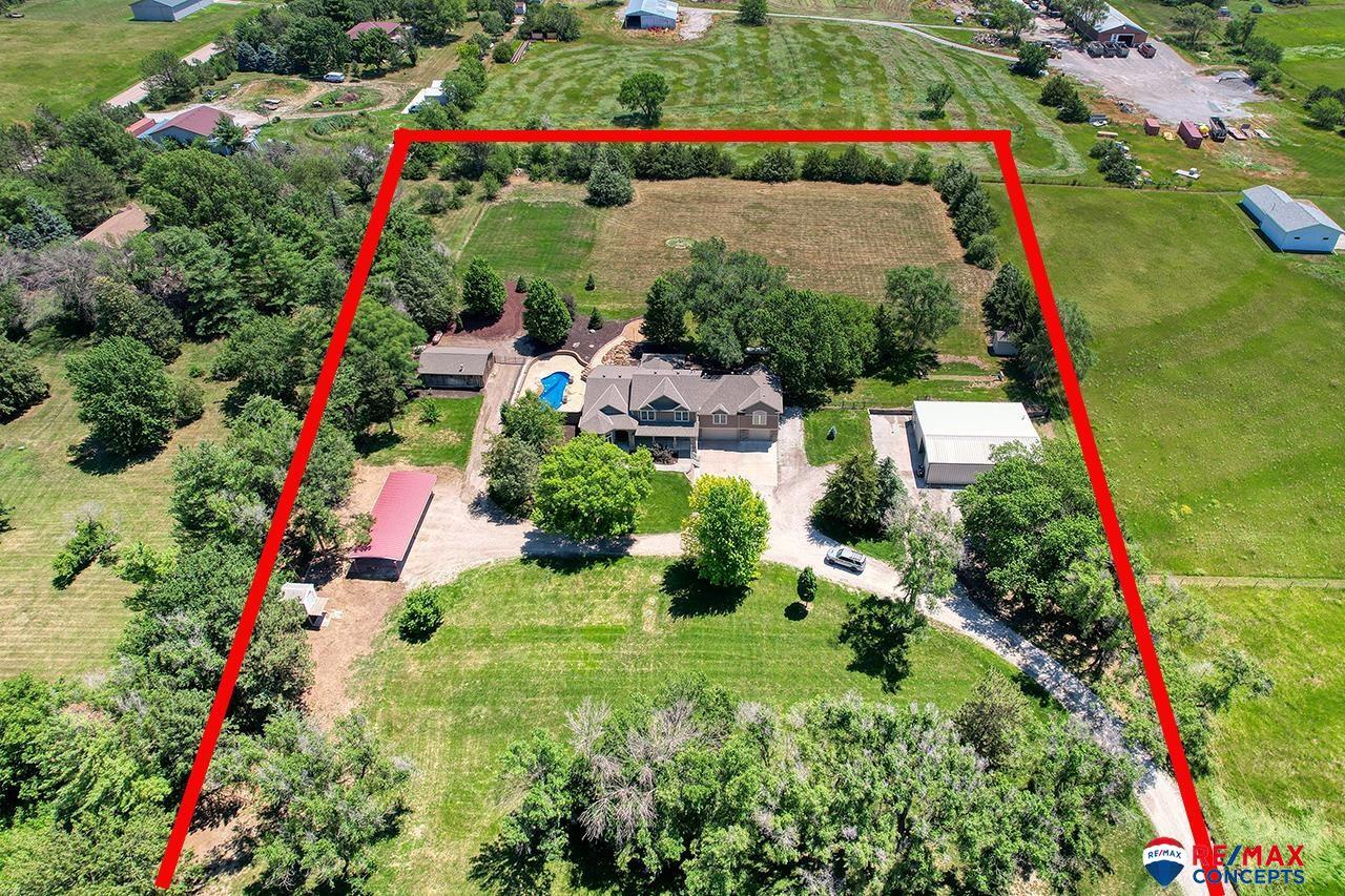 Property Photo: 6700 SW 16th Street NE 68523
