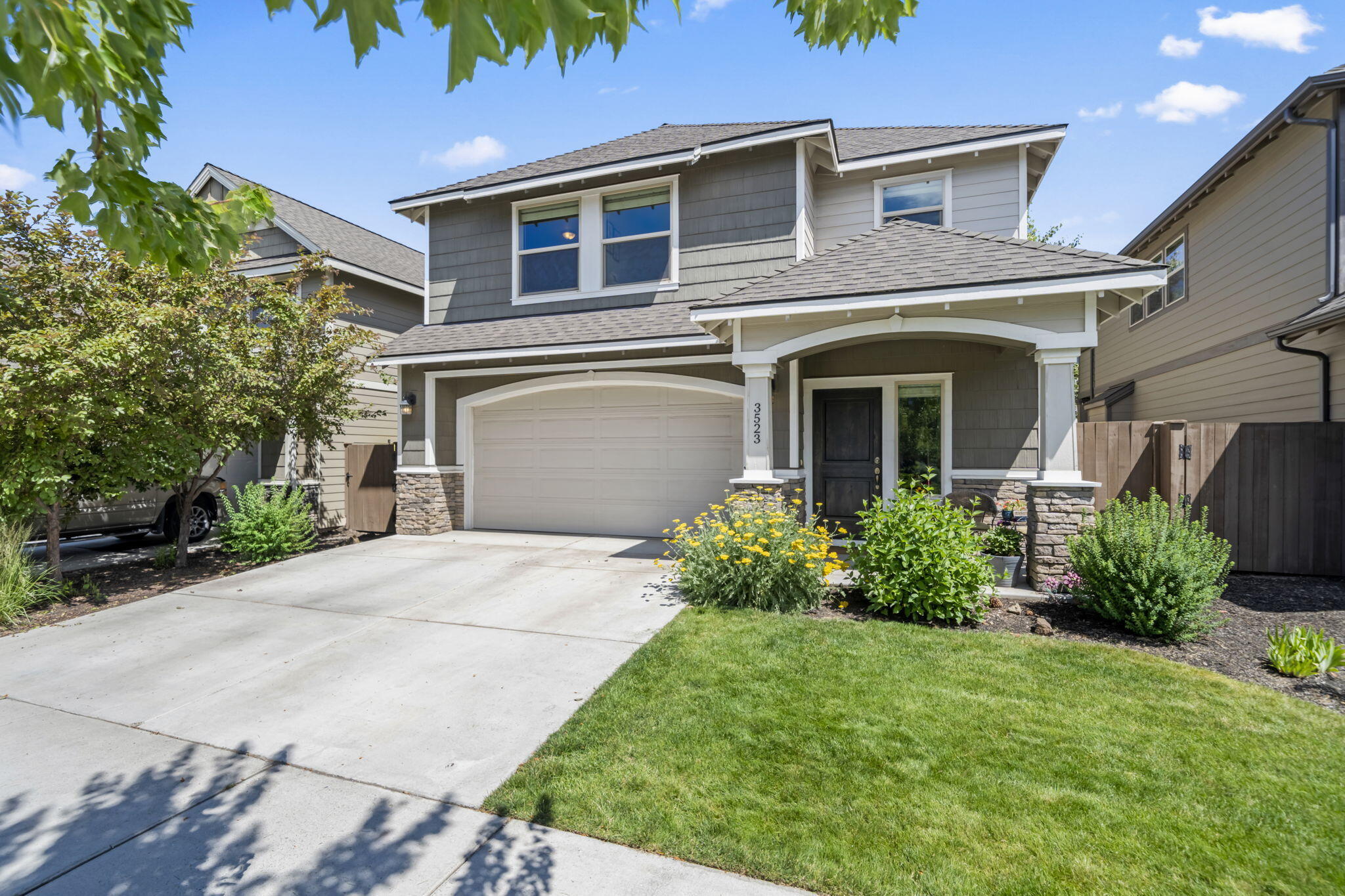 Property Photo:  3523 NE Crystal Springs Drive  OR 97701 