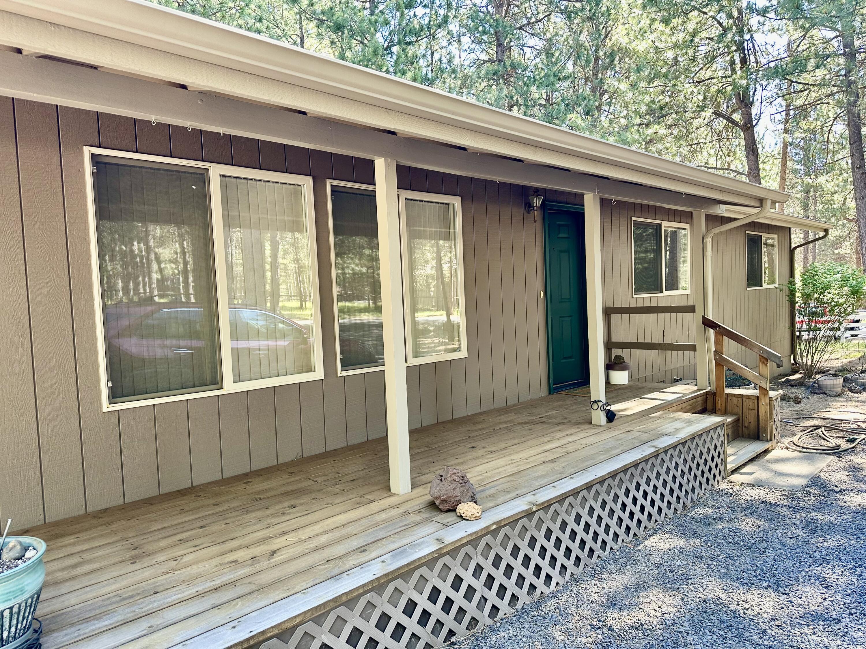 Property Photo: 14570 Mountain View Loop OR 97759