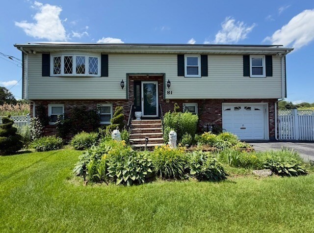 Property Photo:  81 Wyman Street  MA 01801 