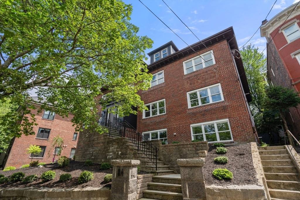 Property Photo: 84 Winthrop 1 MA 02445