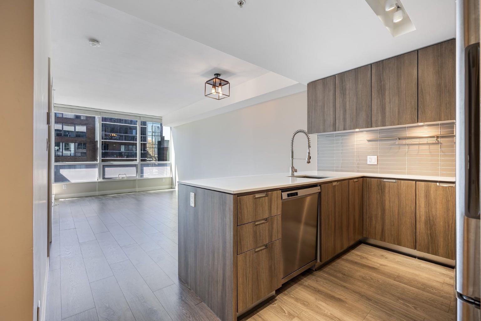 Photo de la propriété:  626 14 Avenue SW 1010  AB T2R 0X4 