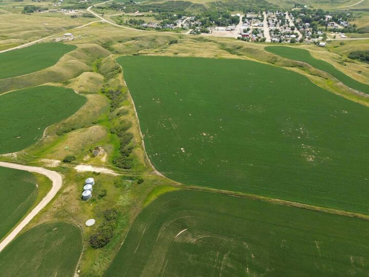 Property Photo: SE-22-29-23-W4m AB T0M 0L0