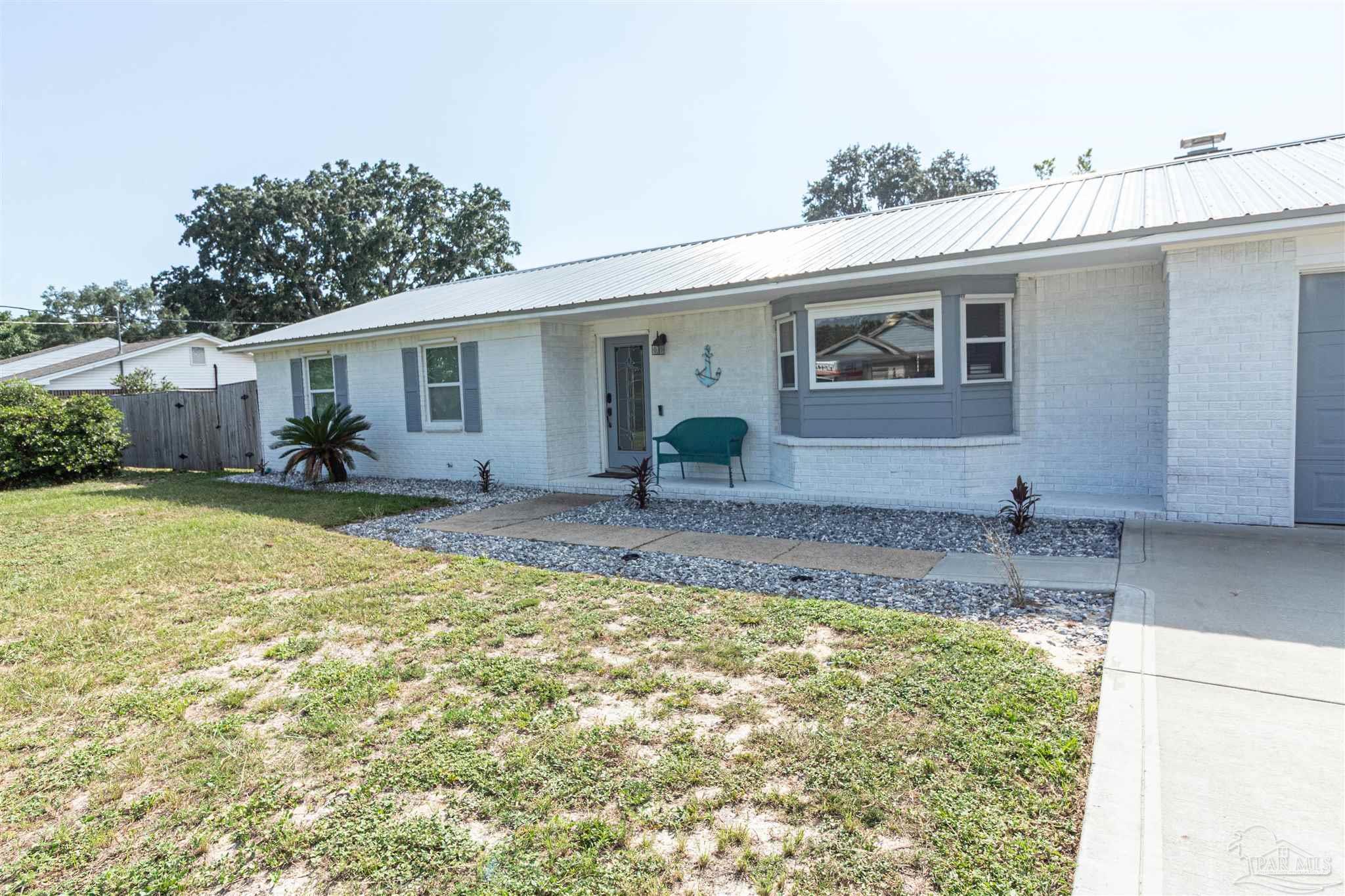 Property Photo: 1969 Frontera St FL 32566