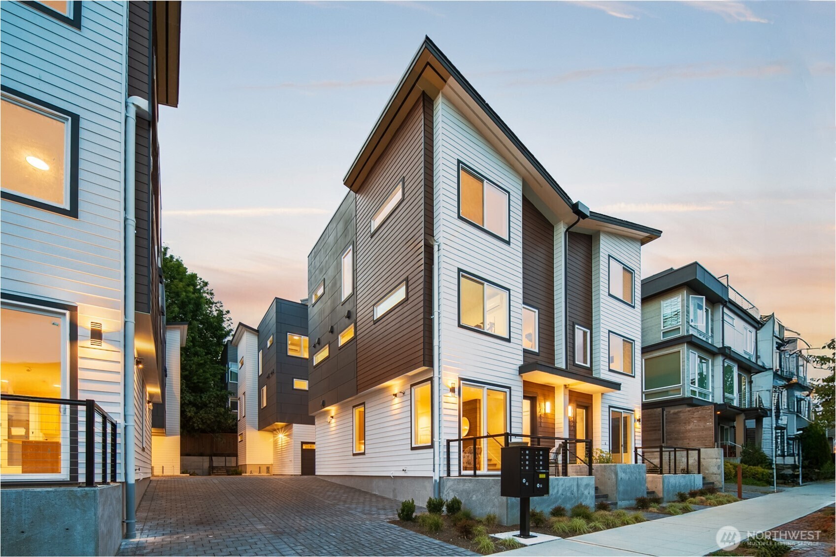 Property Photo:  1740 A NW 62nd Street  WA 98107 