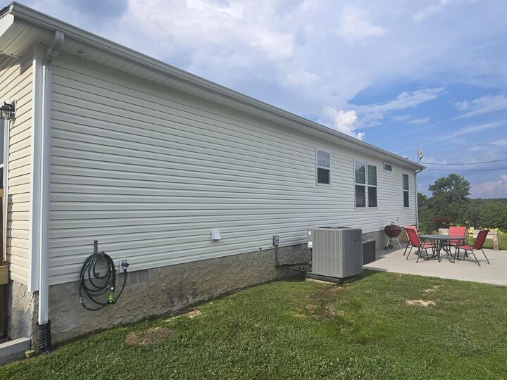 Property Photo:  171 County Road 192  TN 37826 
