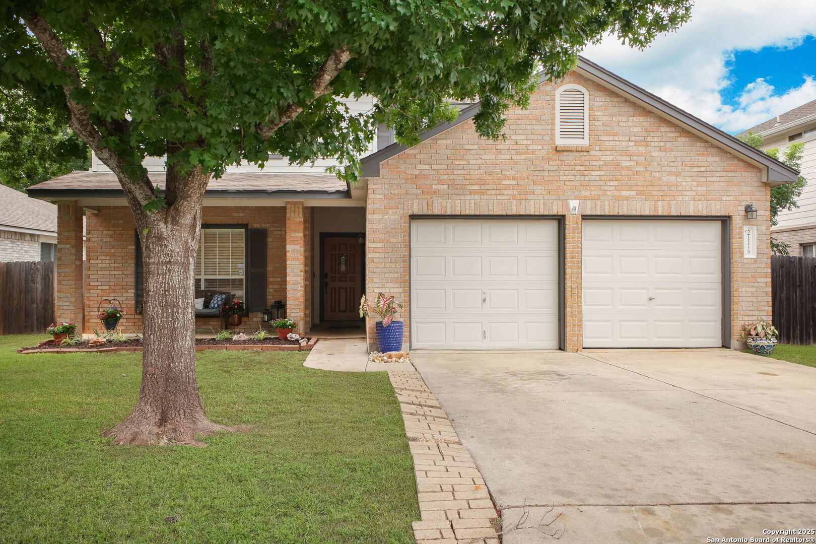 Property Photo: 21118 Carmel Hills TX 78259