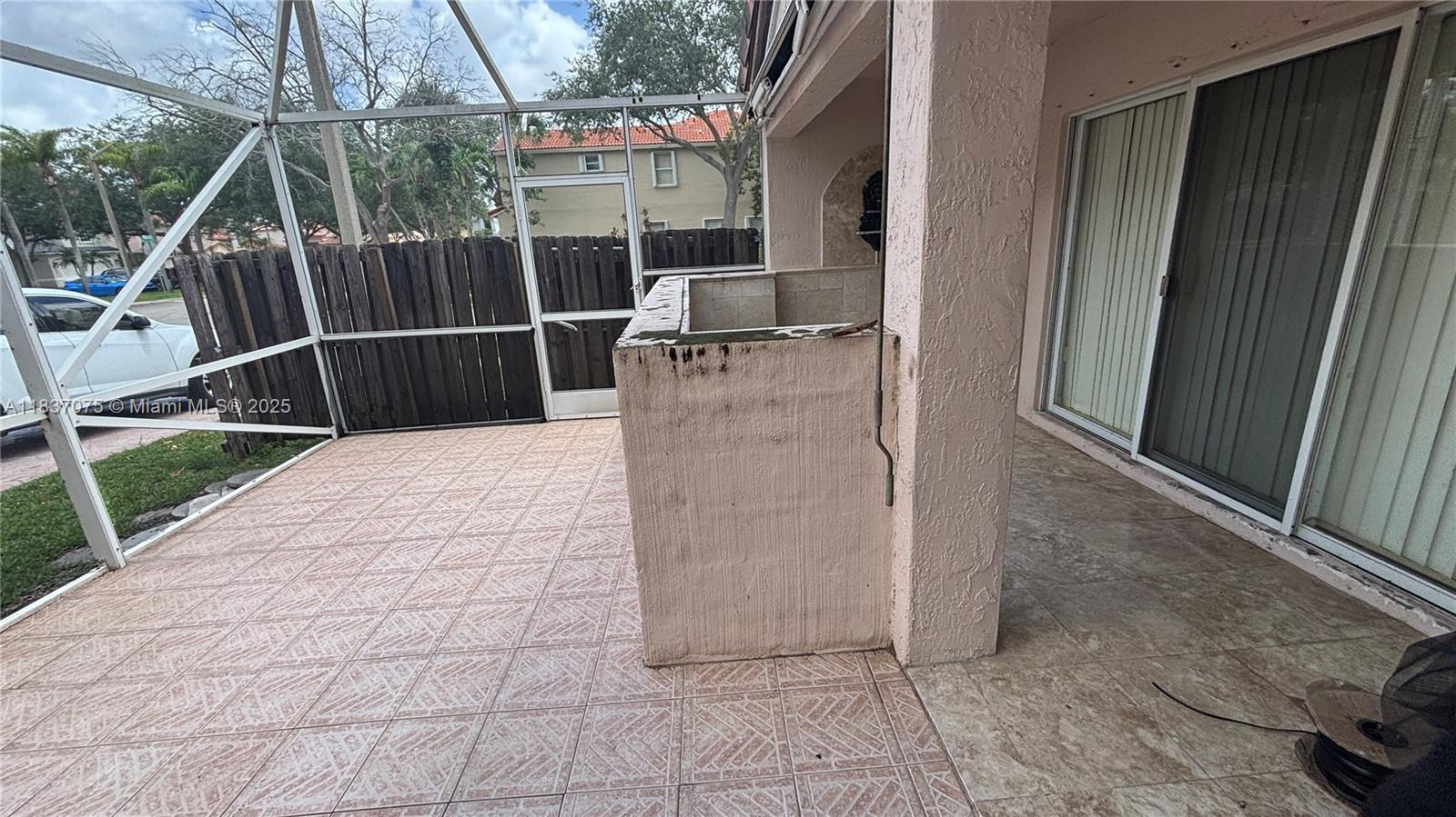 Property Photo: 1244 NW 171st Ave FL 33028