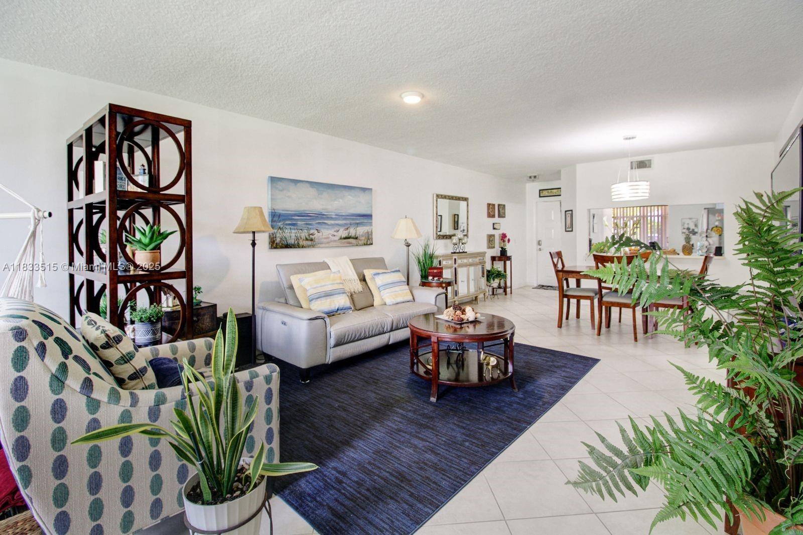 Property Photo: 2524 NW 104th Ave 101 FL 33322