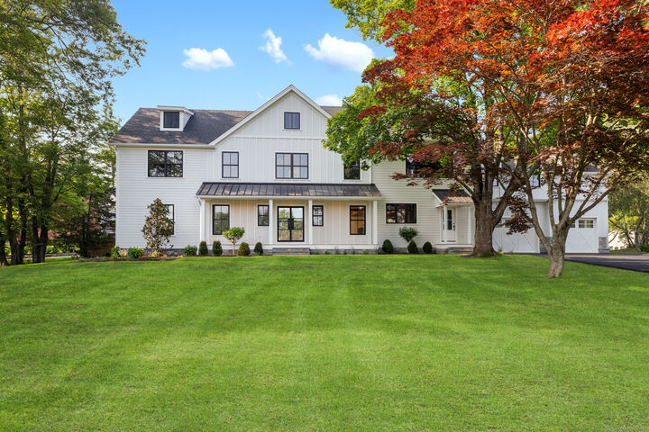 52 Garibaldi Lane  New Canaan CT 06840 photo
