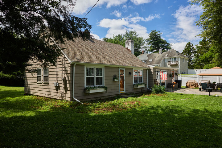 Property Photo: