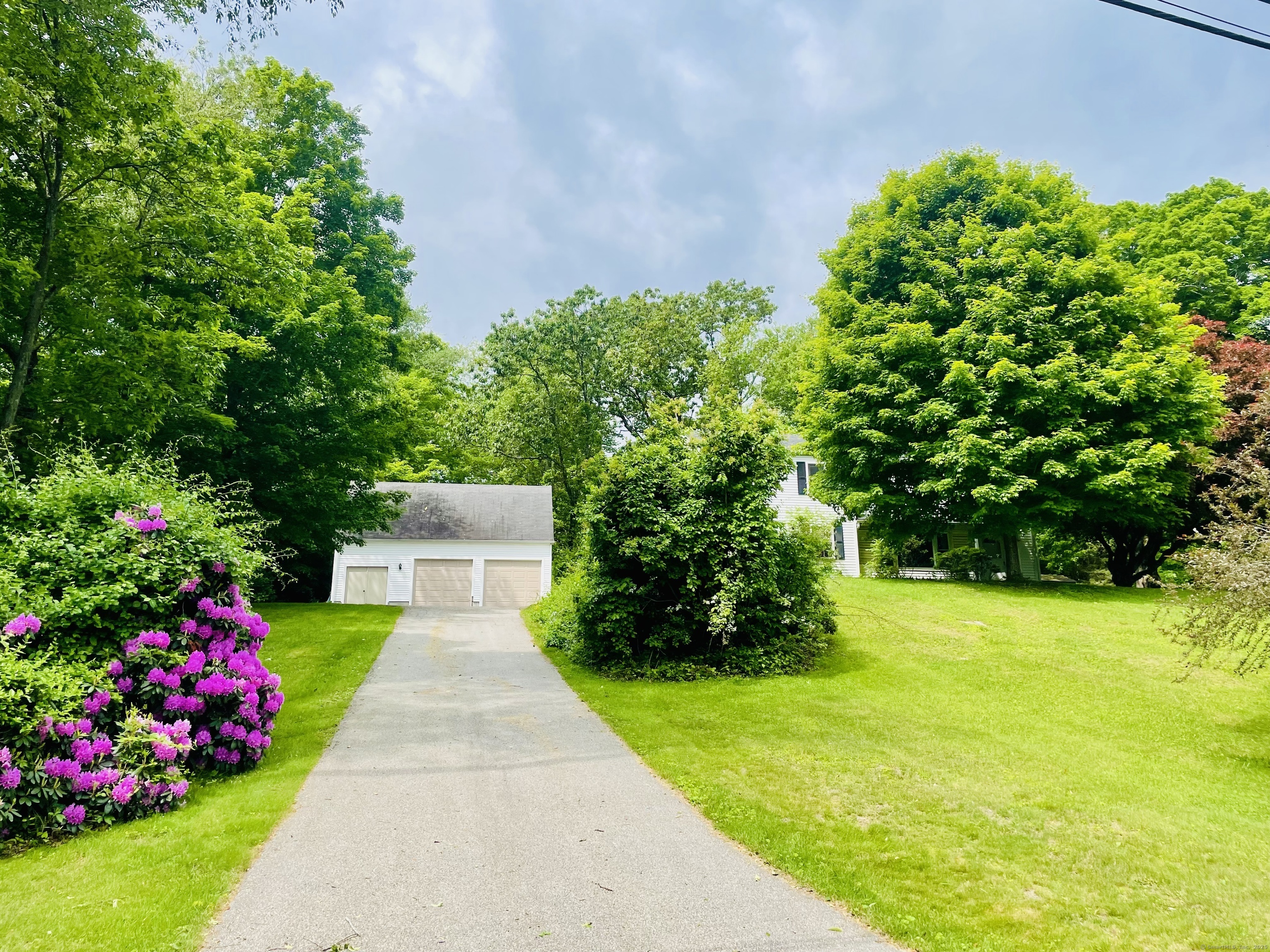 Property Photo: 172 South Road CT 06447