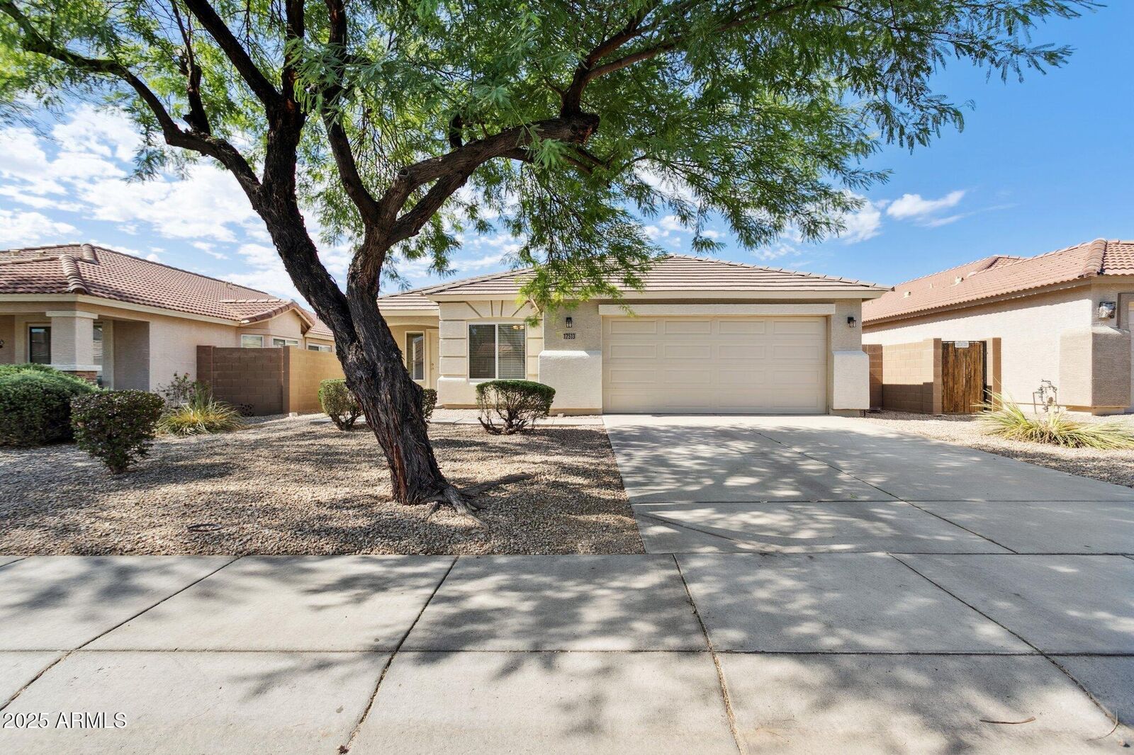 Property Photo:  17513 W Caribbean Lane  AZ 85388 