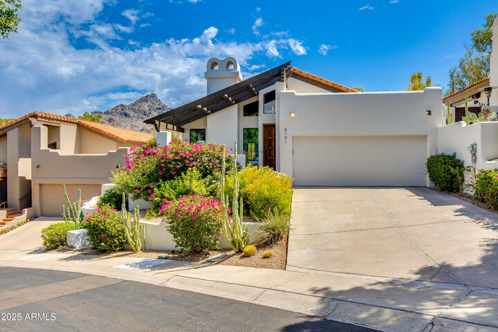 Property Photo: 6191 N 29th Place AZ 85016
