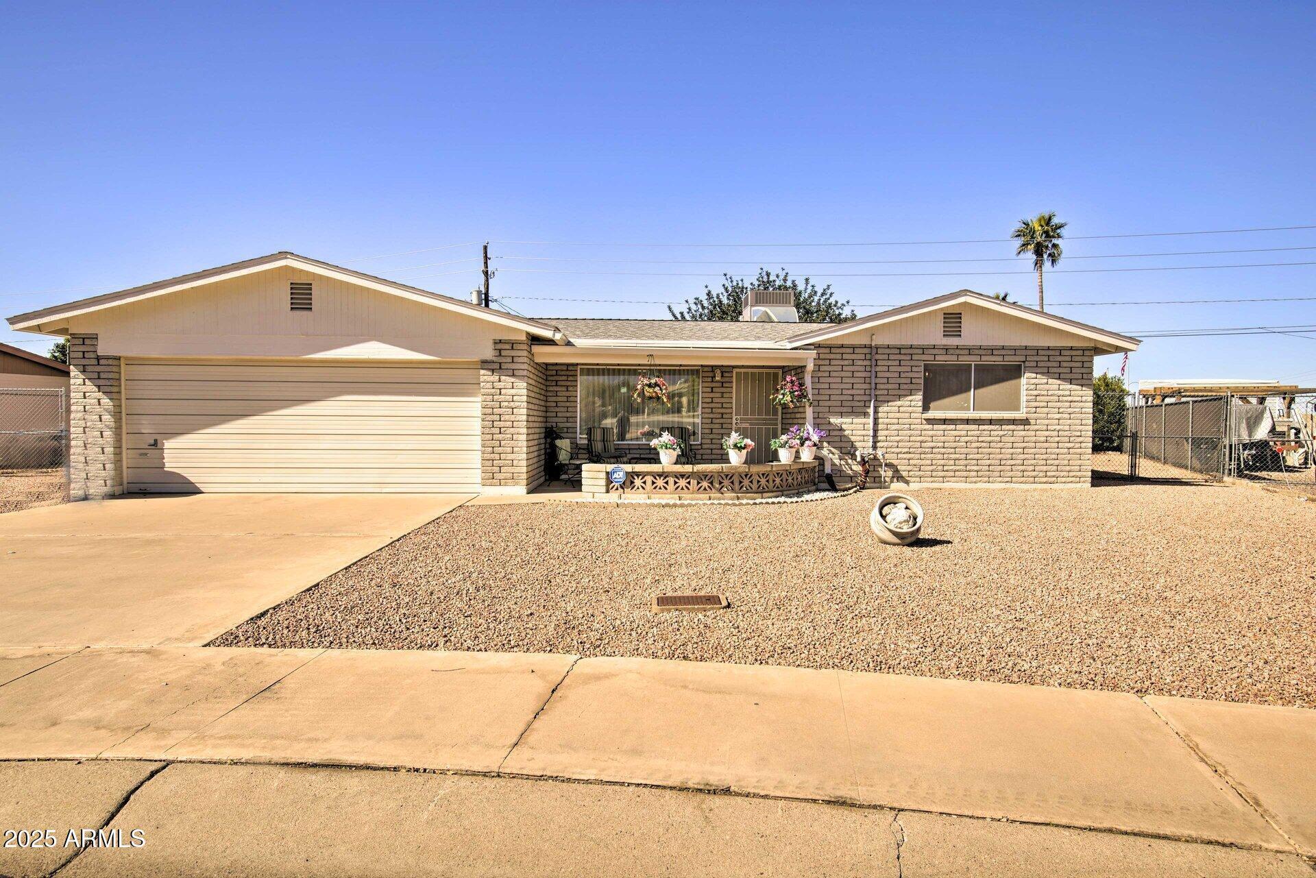 Property Photo: 908 S Ocotillo Drive AZ 85120
