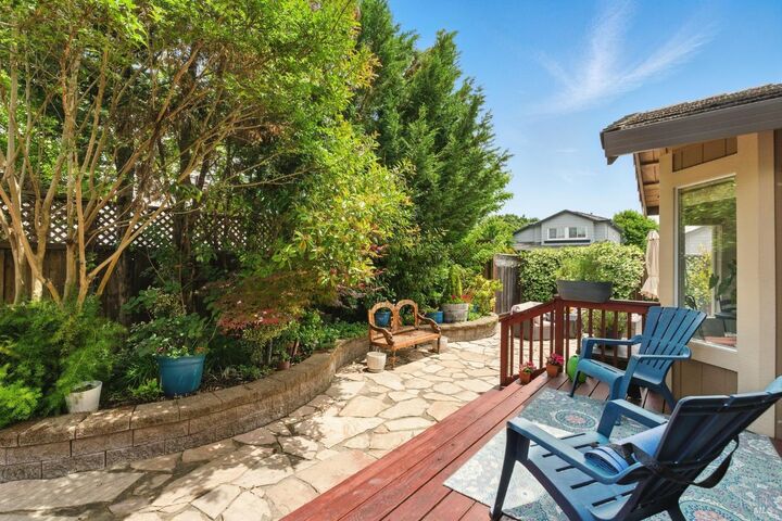 Property Photo:  141 Flametree Circle  CA 95492 