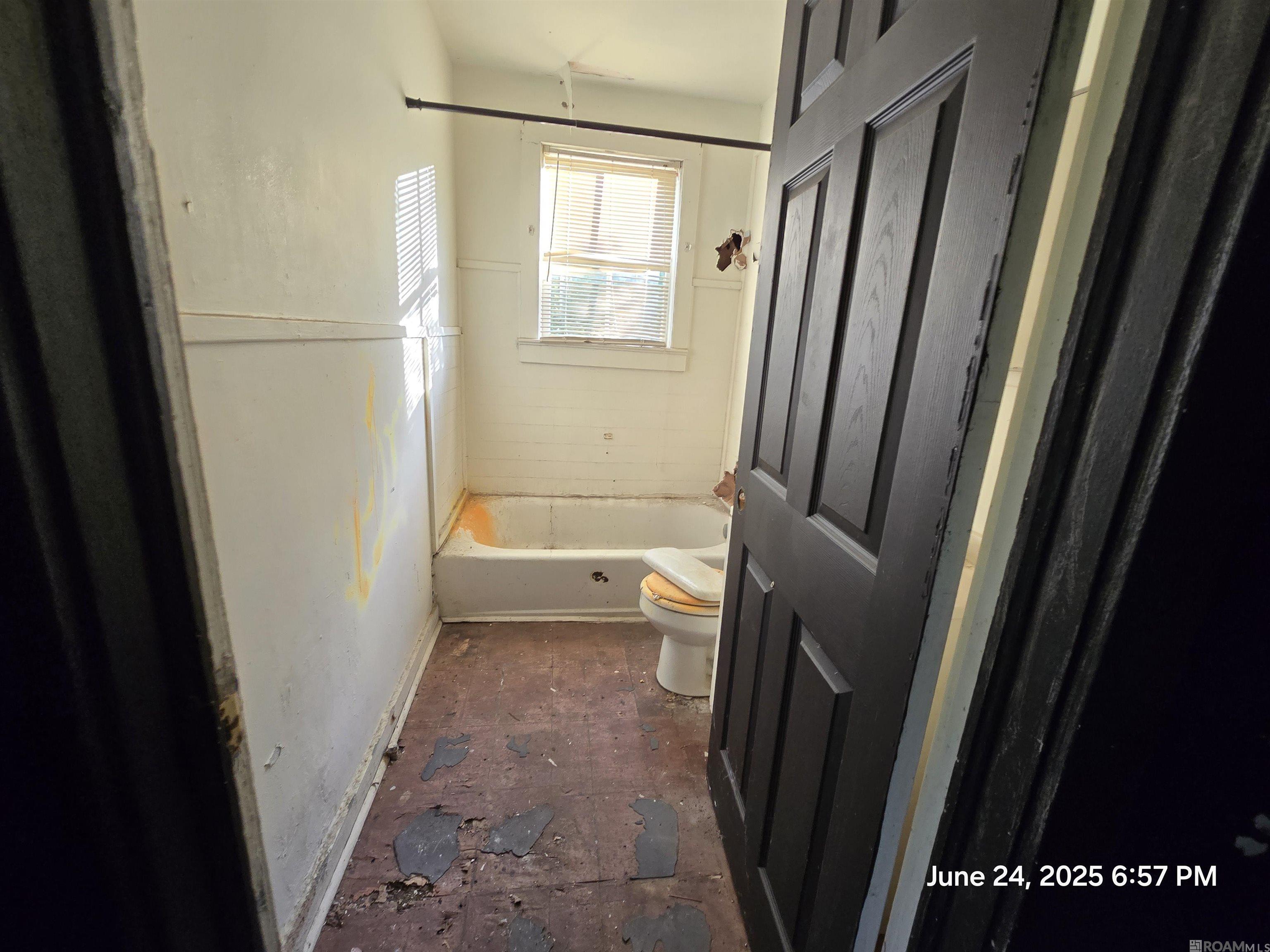 Property Photo: 736 W K Gordon Street LA 70807