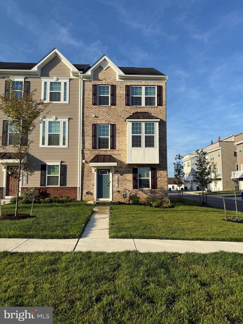 Property Photo: 16201 Bright Star Way MD 20716